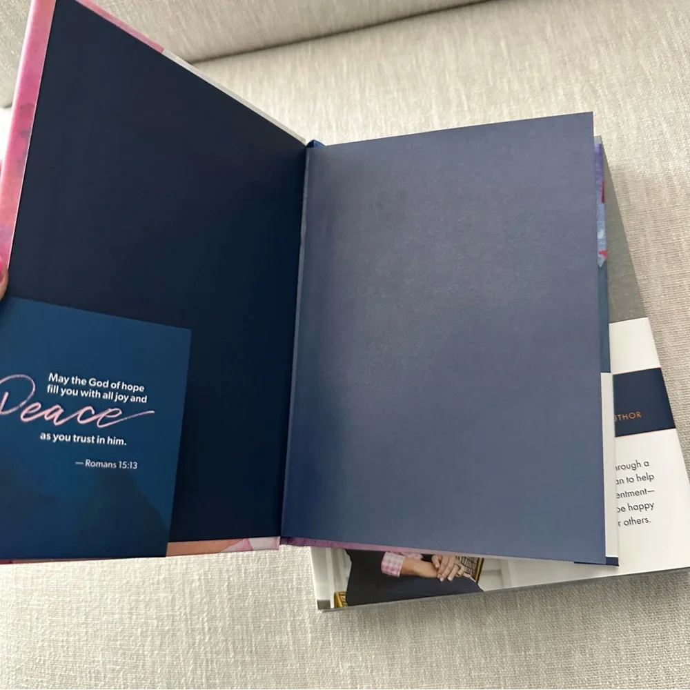 The Contentment Journal and Living True: 40 Days to Get Back to You Books NWT